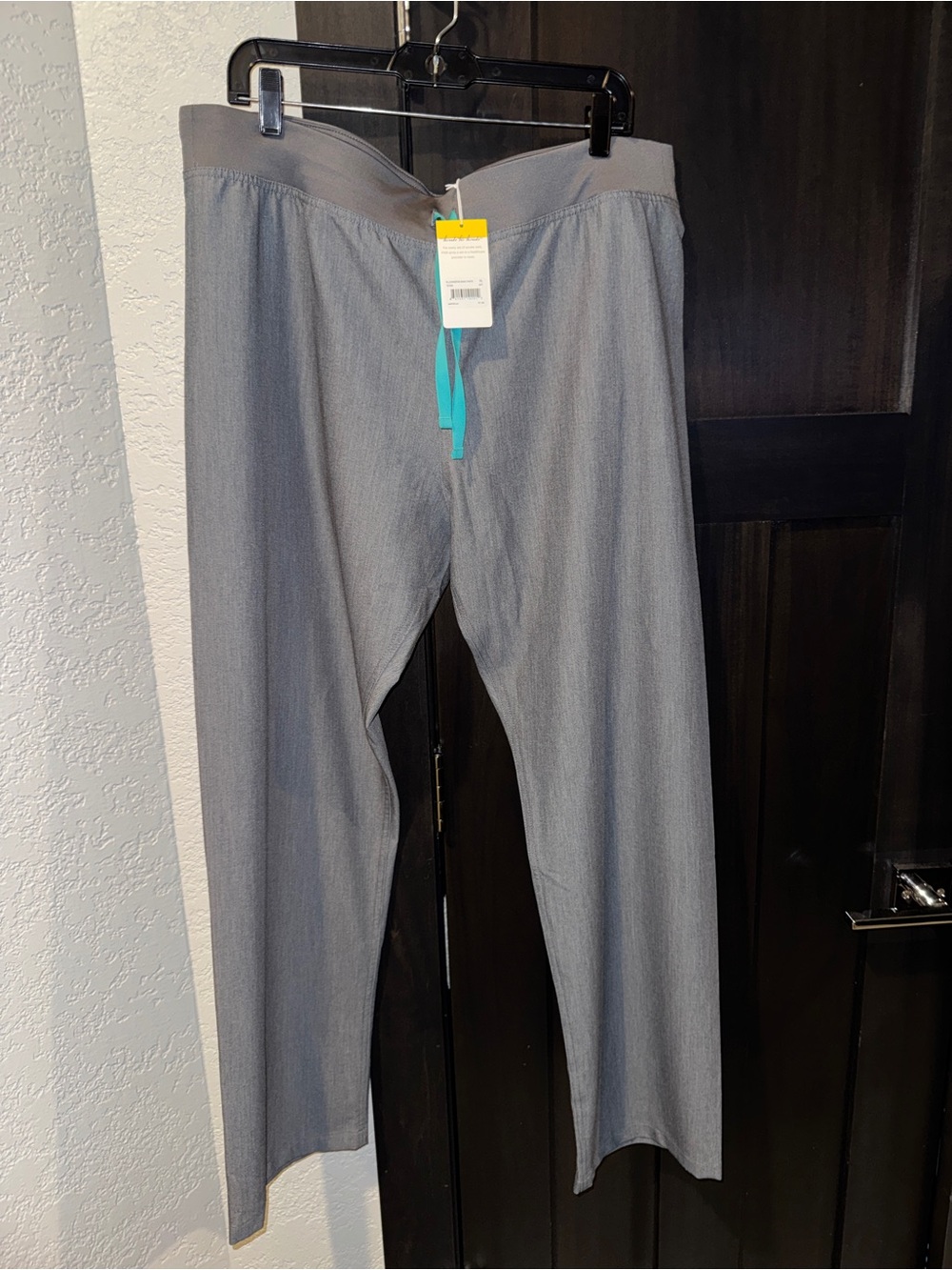 Figs XL NWT Livingston scrub bottoms